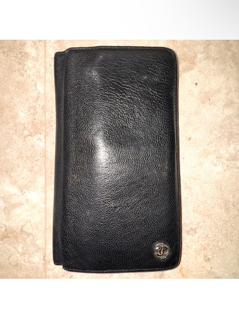 CHANEL Caviar Leather Wallet with Silver CC Emblem - Picture 2 of 7